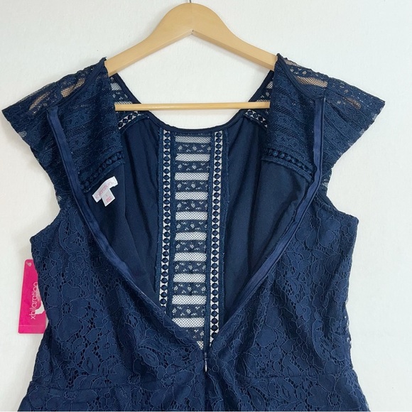 Xhilaration Lace short sleeve Romper navy blue size Large - Picture 5 of 15